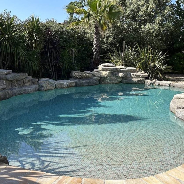 Piscine Carrelée Mosaïque